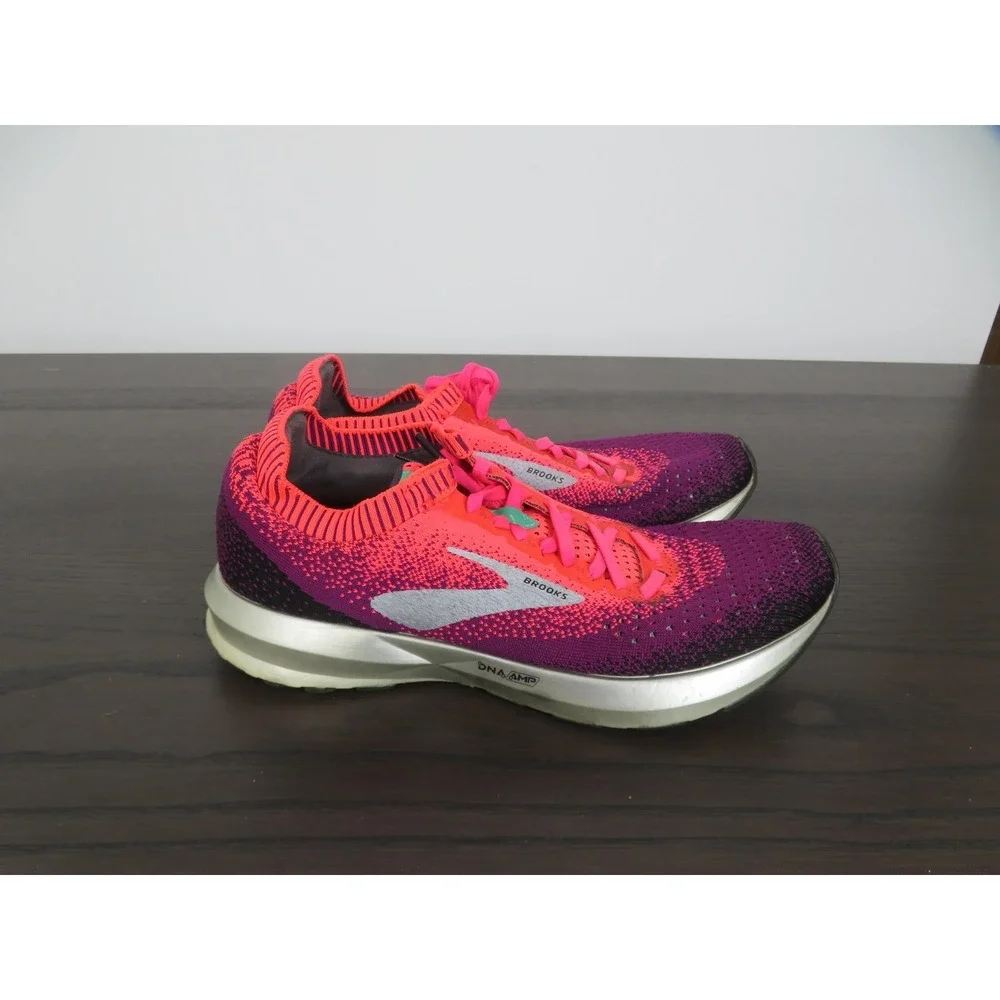 Brooks Levitate 2 Shoes Womens 9 Pink Knit Running Sneakers Road Gym 1202791B678